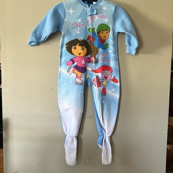 2004 Dora Blanket Sleeper - Picture 1 of 7